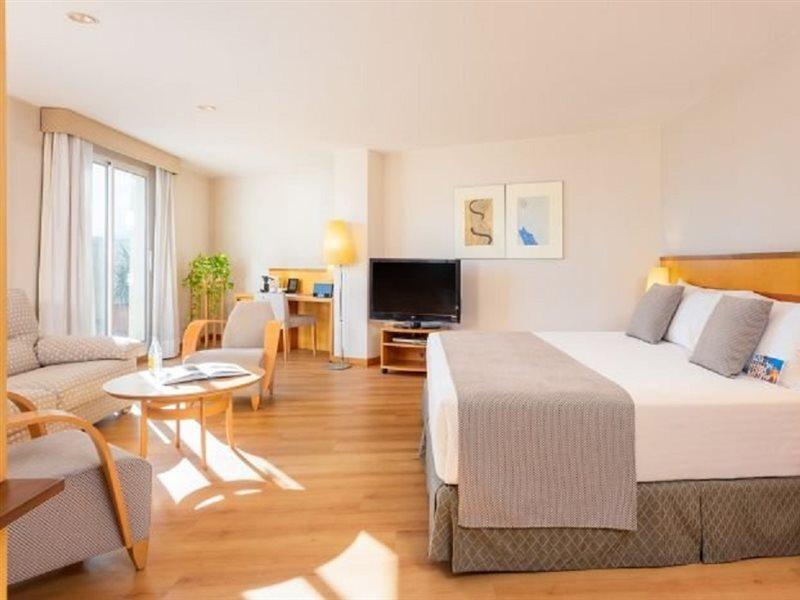 Hotel Castellon Center Affiliated By Melia كاستيون ذي لا بلاند المظهر الخارجي الصورة