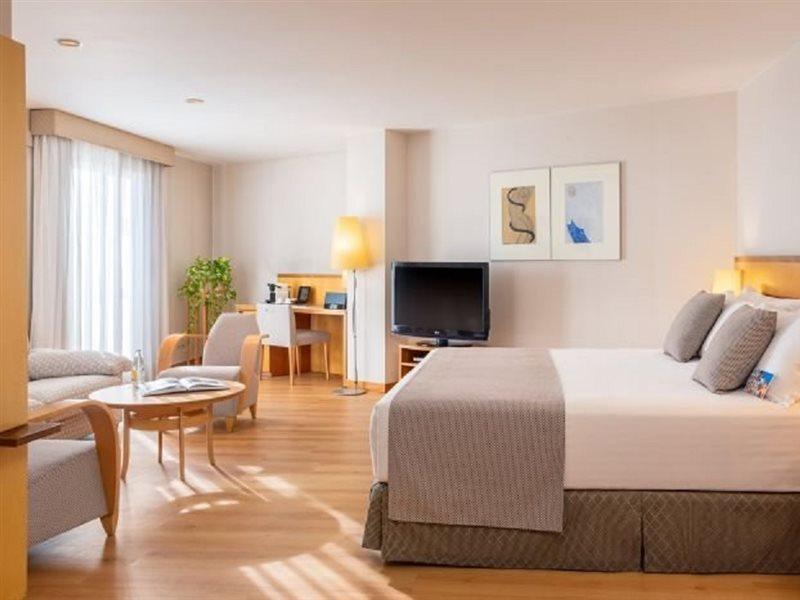 Hotel Castellon Center Affiliated By Melia كاستيون ذي لا بلاند المظهر الخارجي الصورة