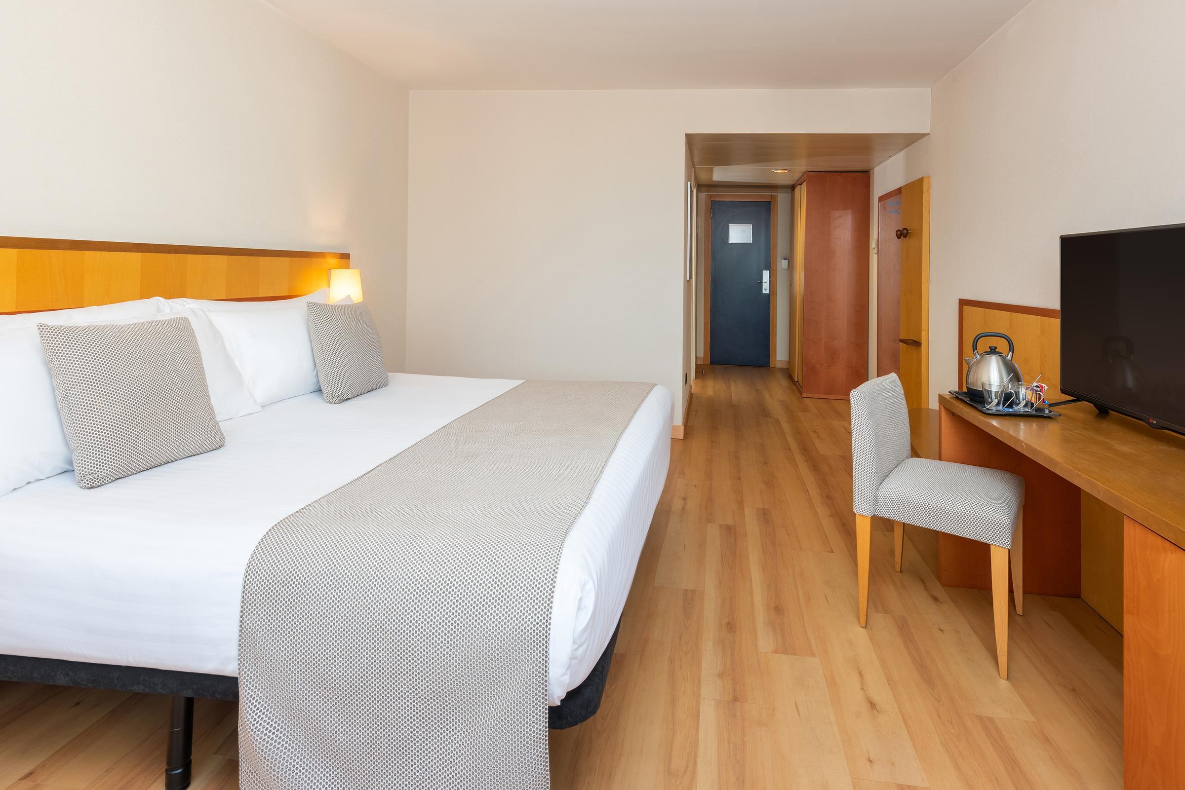 Hotel Castellon Center Affiliated By Melia كاستيون ذي لا بلاند المظهر الخارجي الصورة