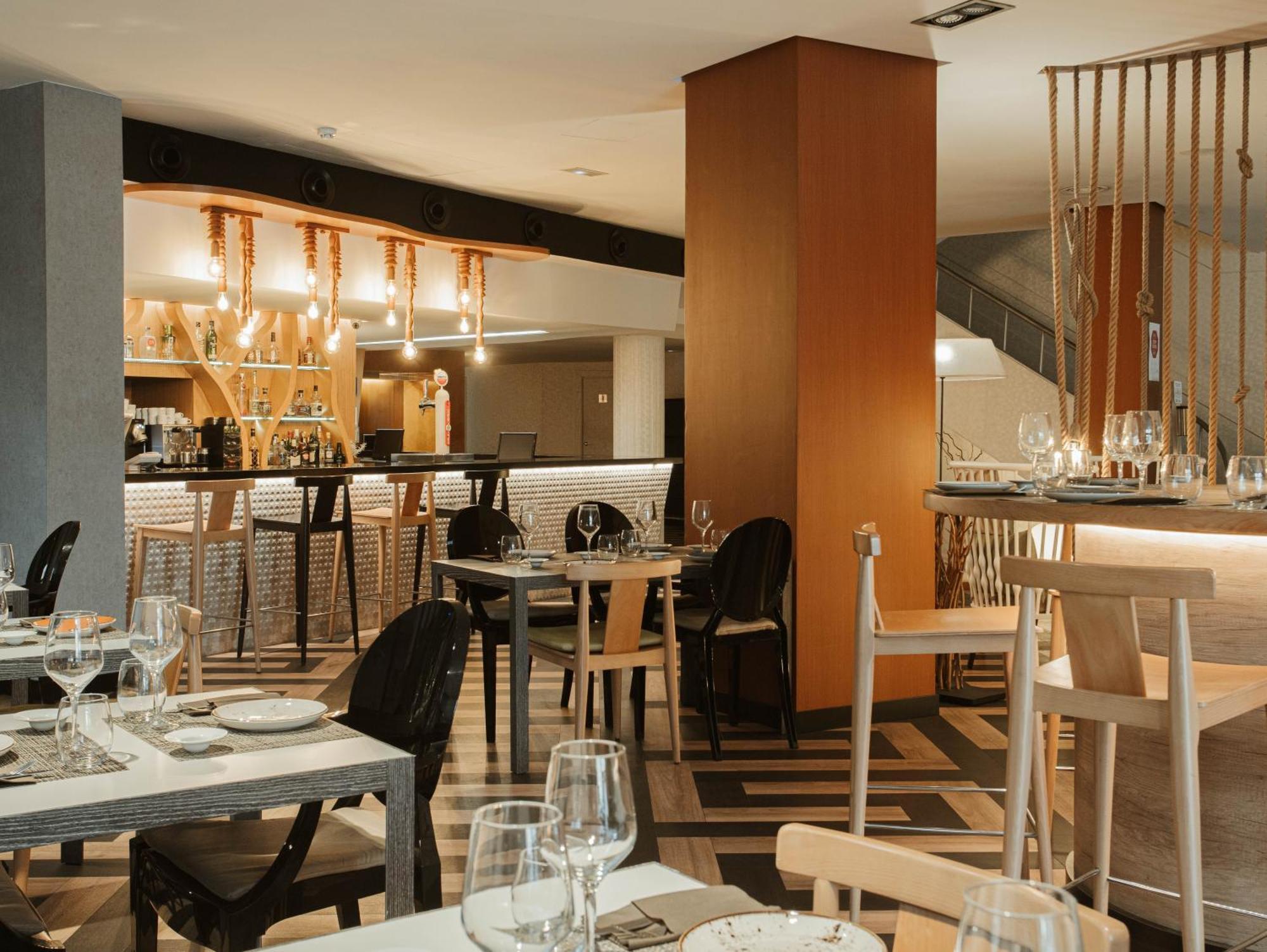 Hotel Castellon Center Affiliated By Melia كاستيون ذي لا بلاند المظهر الخارجي الصورة