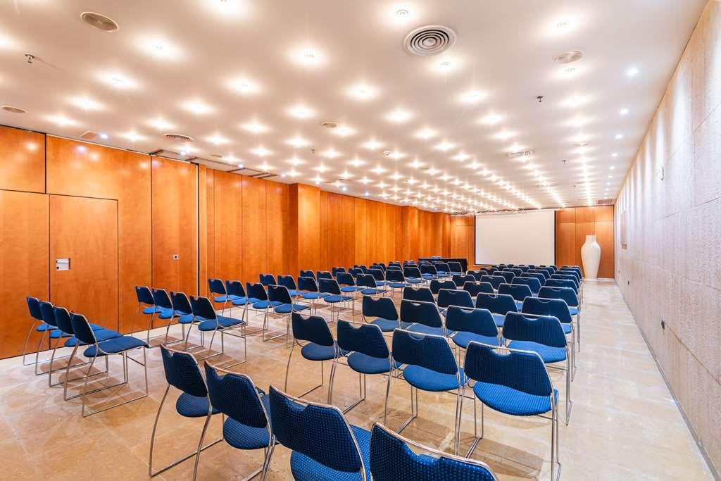Hotel Castellon Center Affiliated By Melia كاستيون ذي لا بلاند المرافق الصورة